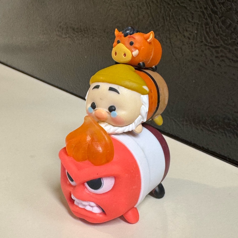 Disney Tsum Tsum Stackable Collectible Toy Set